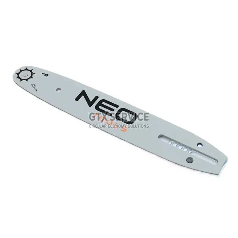 Prowadnica do Urządzenie ogrodowe na wysięgniku 2w1: pilarka 750W 250mm + nożyce do żywopłotu 550W 440mm - NEO TOOLS 04-634