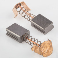 Szczotki węglowe 8x5x11 końcówka X8 (kpl)